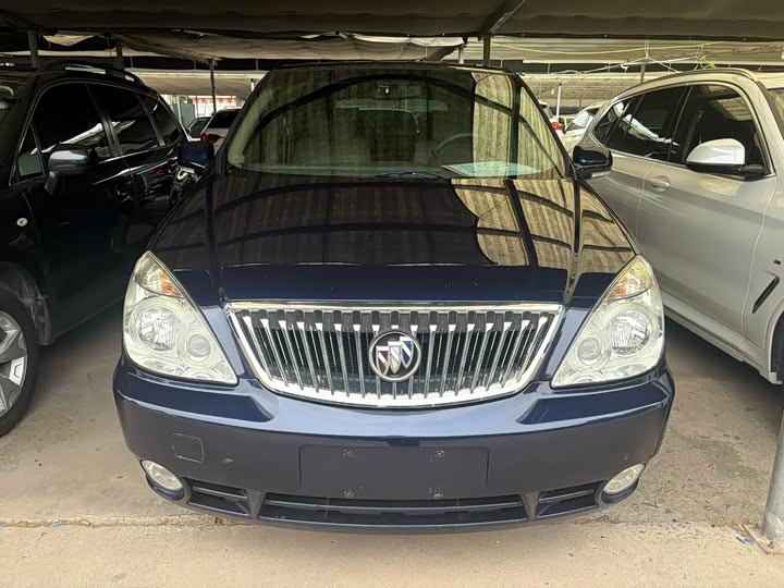 Buick GL8 2014 2.4L jing dian ban