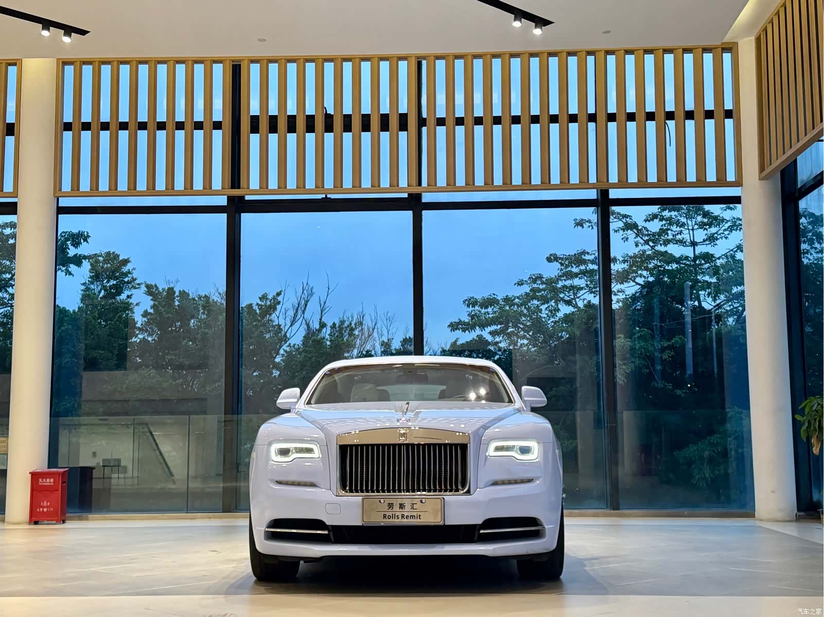Rolls-Royce Wraith, 2021 2