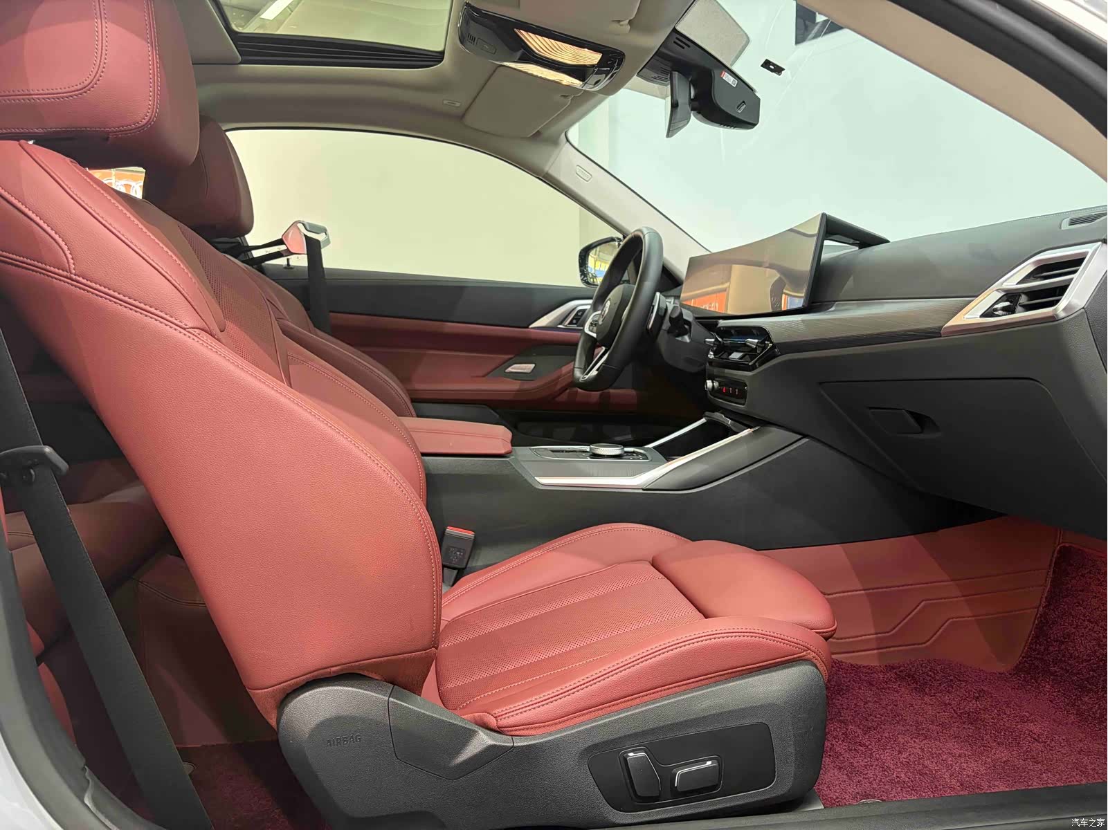 BMW 4 Series, 2025 14
