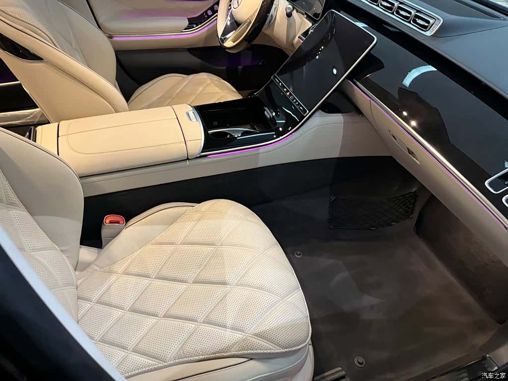 Maybach S-Class, 2023 3