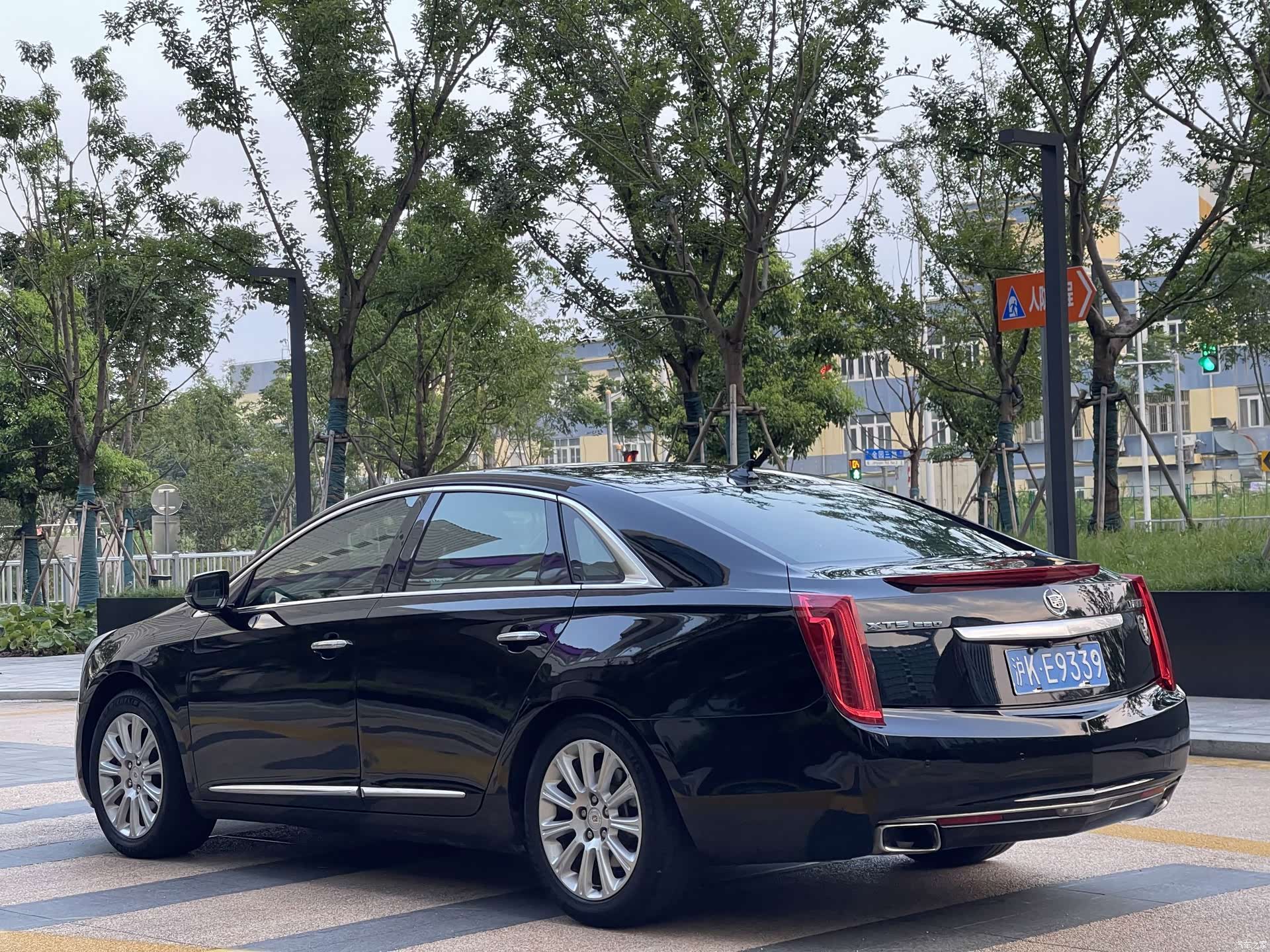 Cadillac XTS, 2014 все фото