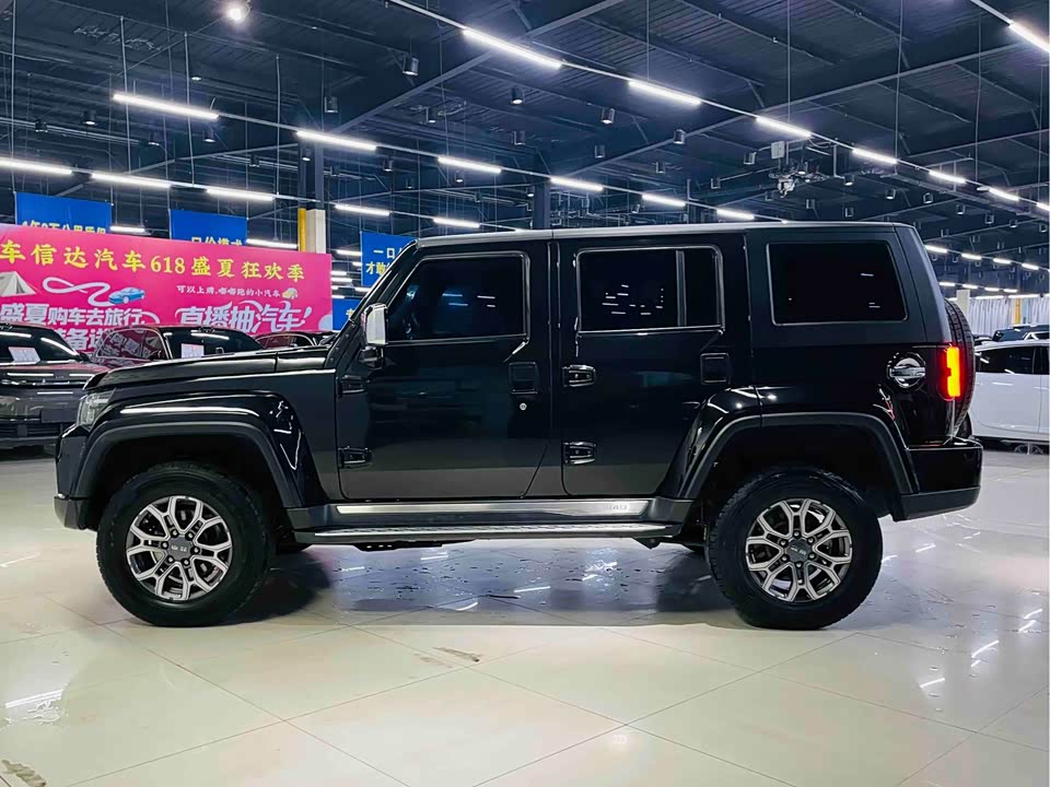 Beijing BJ40