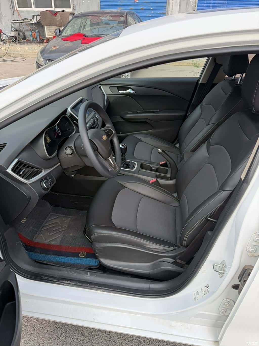 Chevrolet 320, 2018 23
