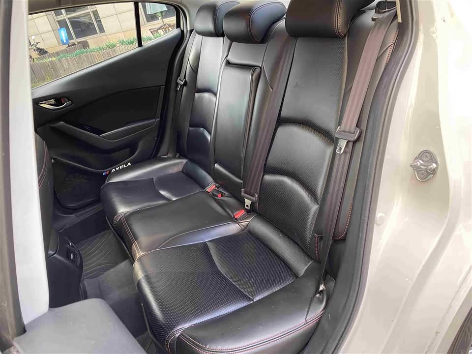 Mazda 3 Angkesaila Mazda 3 Angkesaila