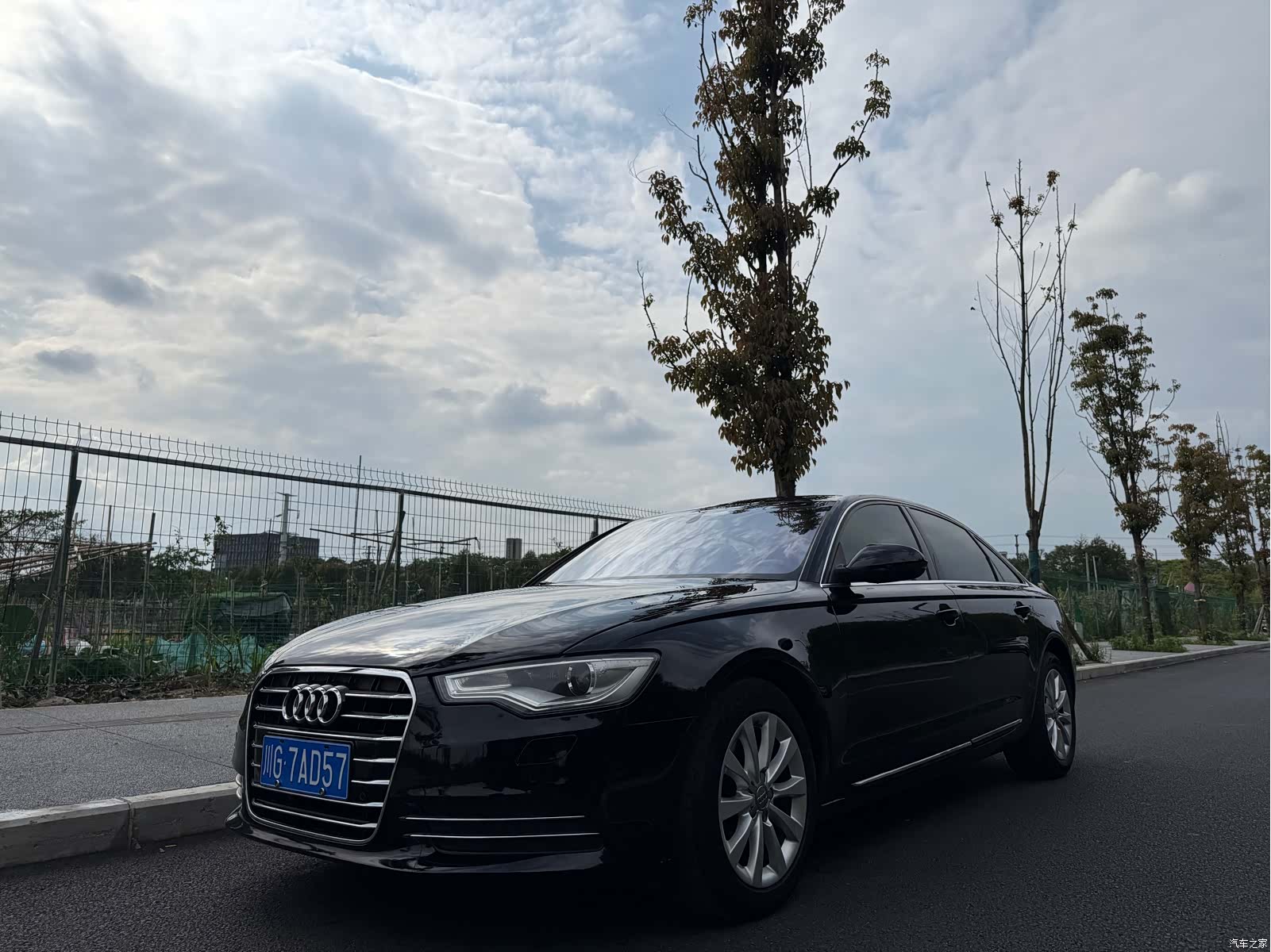 Audi A6L, 2013 1
