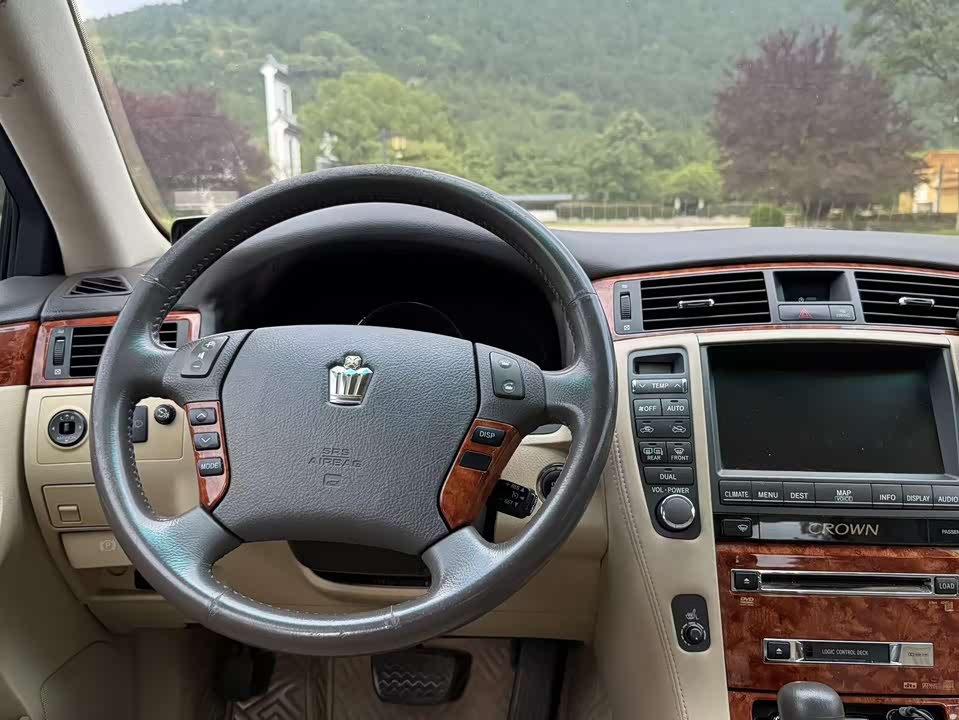 Toyota crown Toyota crown