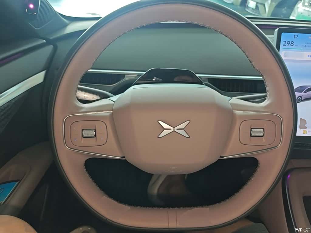 Xpeng Mona M03, 2025 11