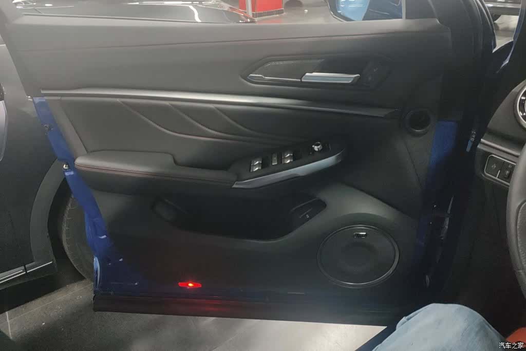 WEY VV5, 2019 7