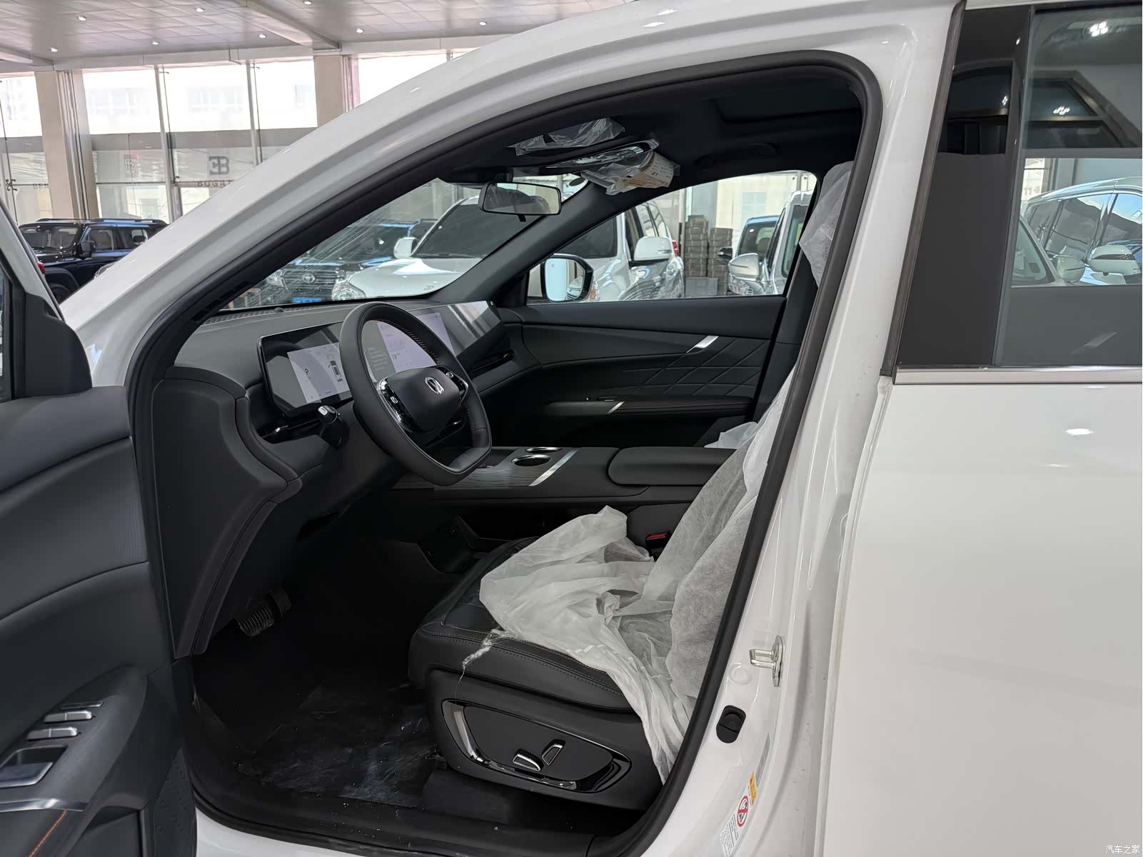 Changan CS75, 2026 все фото