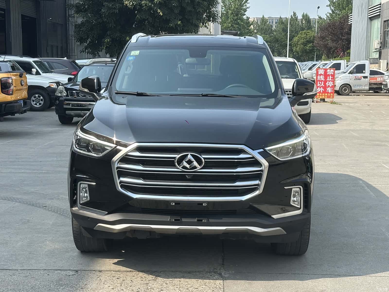 Maxus D90, 2019 2