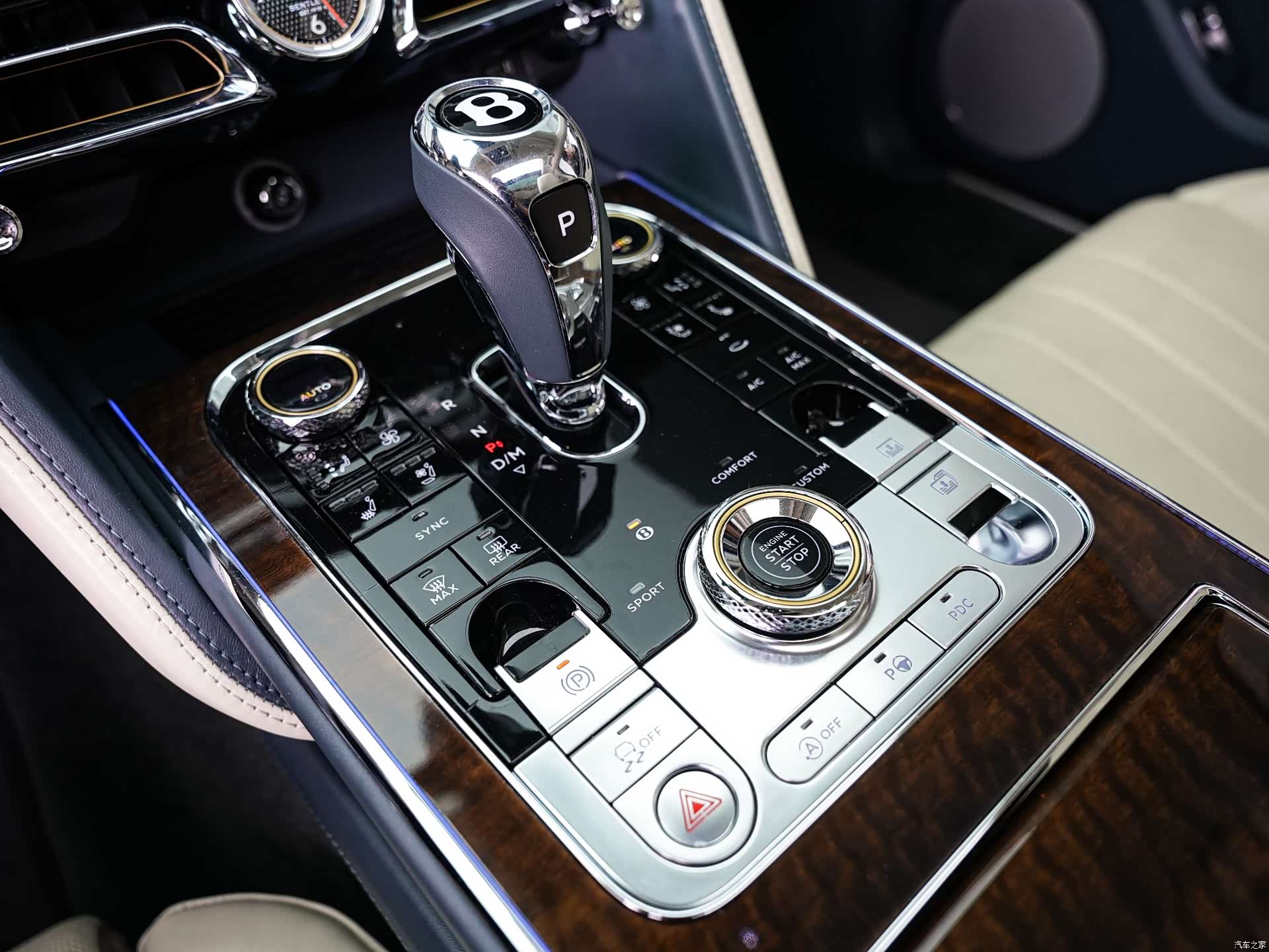 Bentley Flying Spur, 2021 15