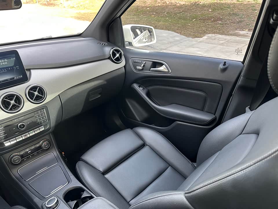 Mercedes-Benz Class B