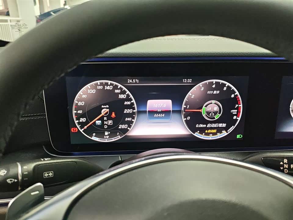 Mercedes-Benz E-class Mercedes-Benz E-class