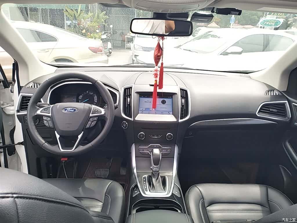 Ford Edge, 2019 10
