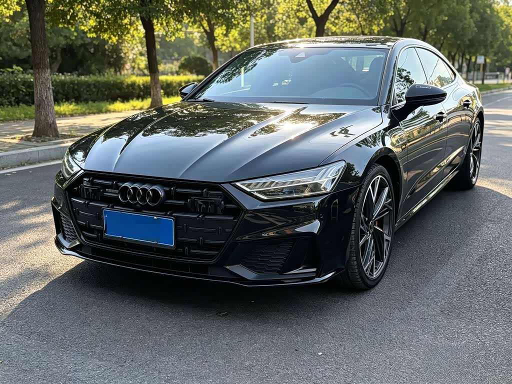 Audi A7L