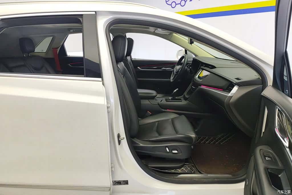 Cadillac XT5, 2017 8