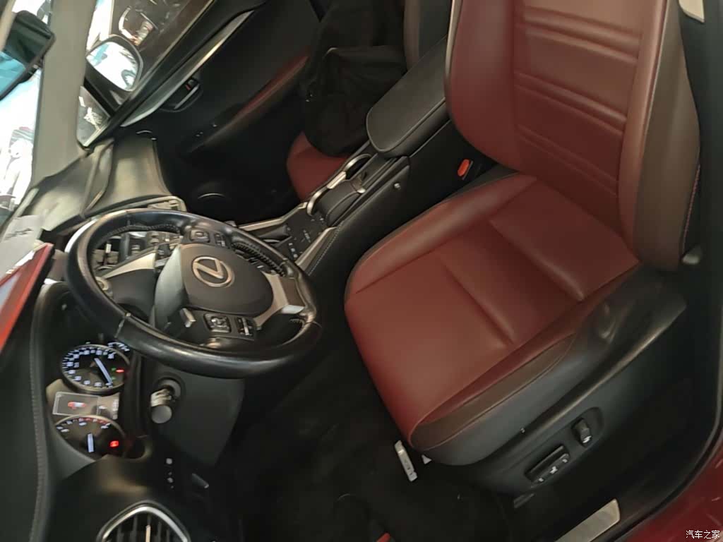 Lexus NX, 2018 15