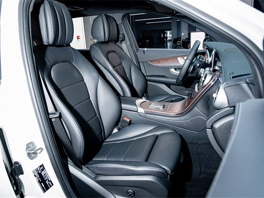 Mercedes-Benz GLC Mercedes-Benz GLC