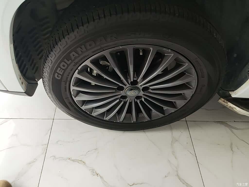 Changan CS95, 2022 23