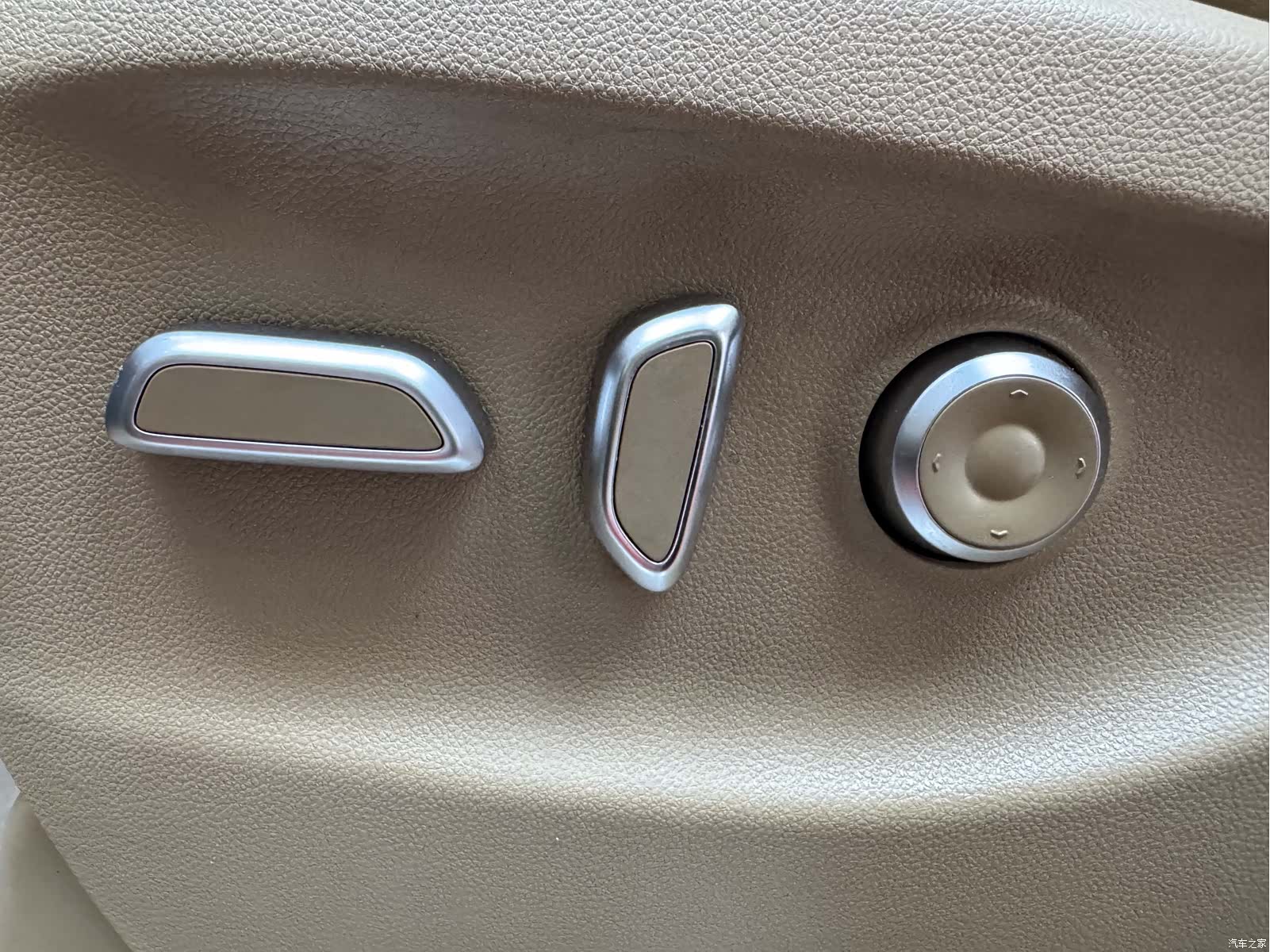 Buick GL8, 2020 21