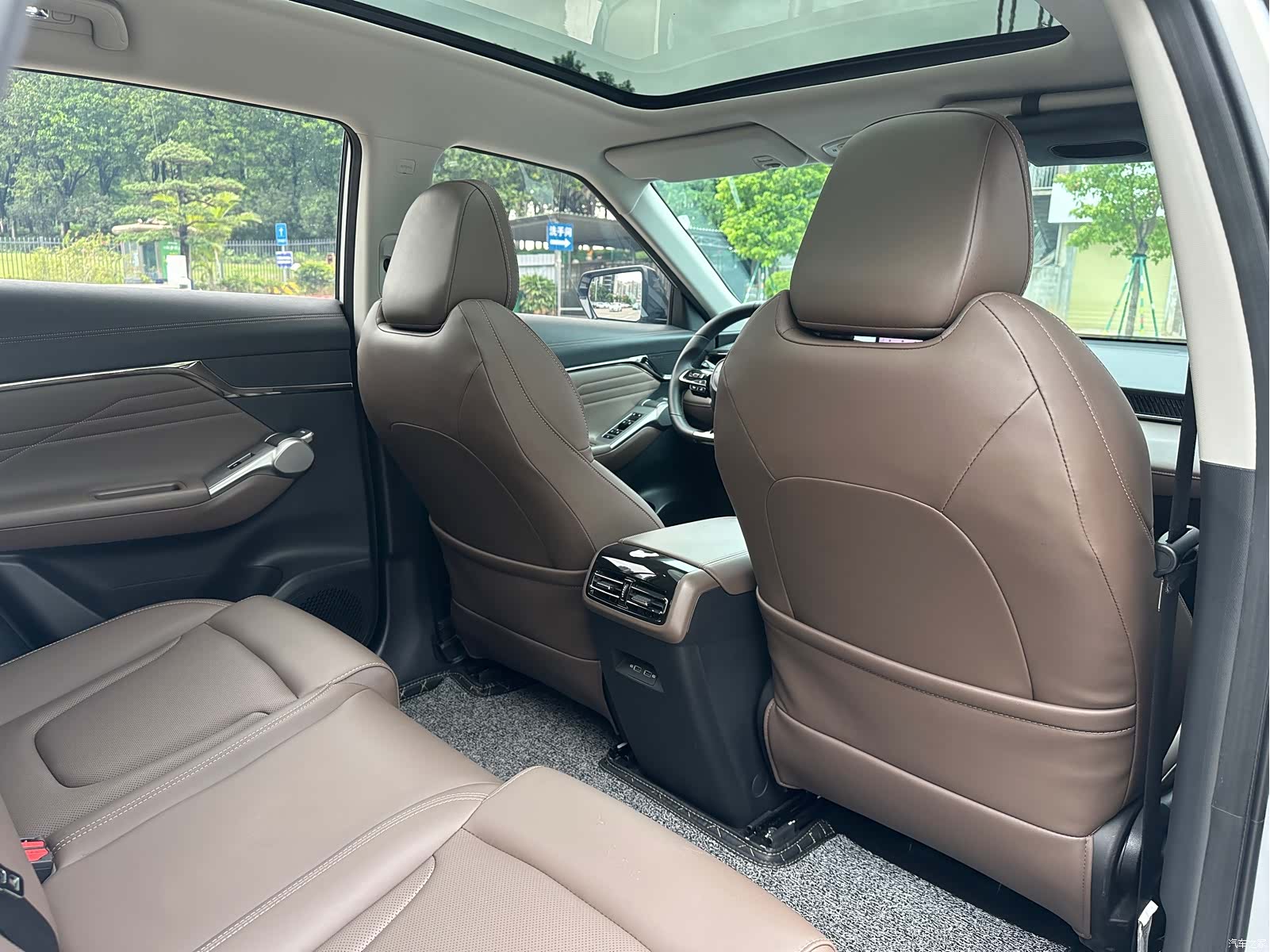 Trumpchi GS4, 2024 33