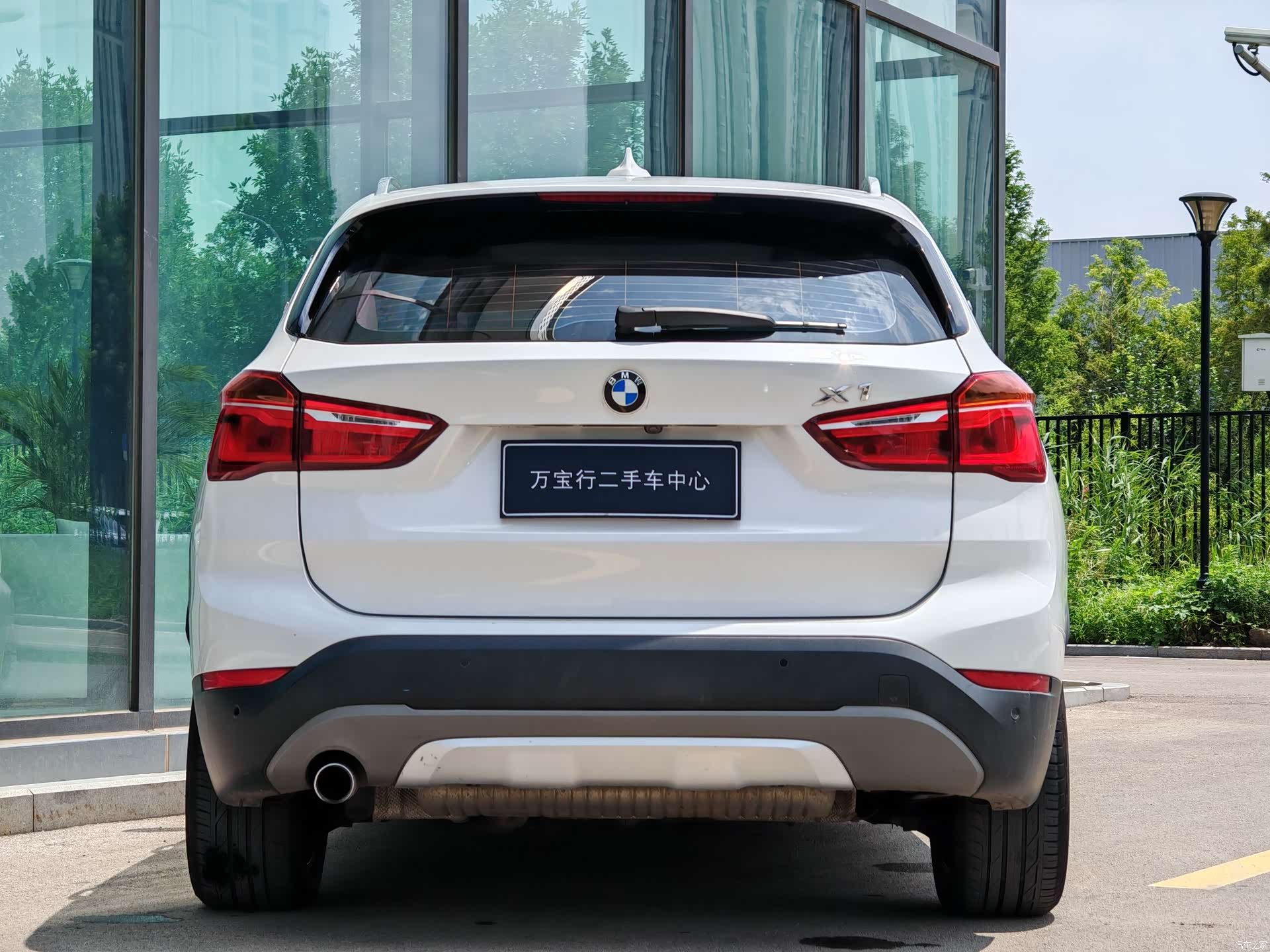 BMW X1, 2018 все фото