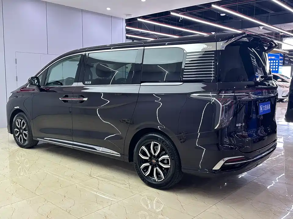 Hongqi HQ9 Hongqi HQ9