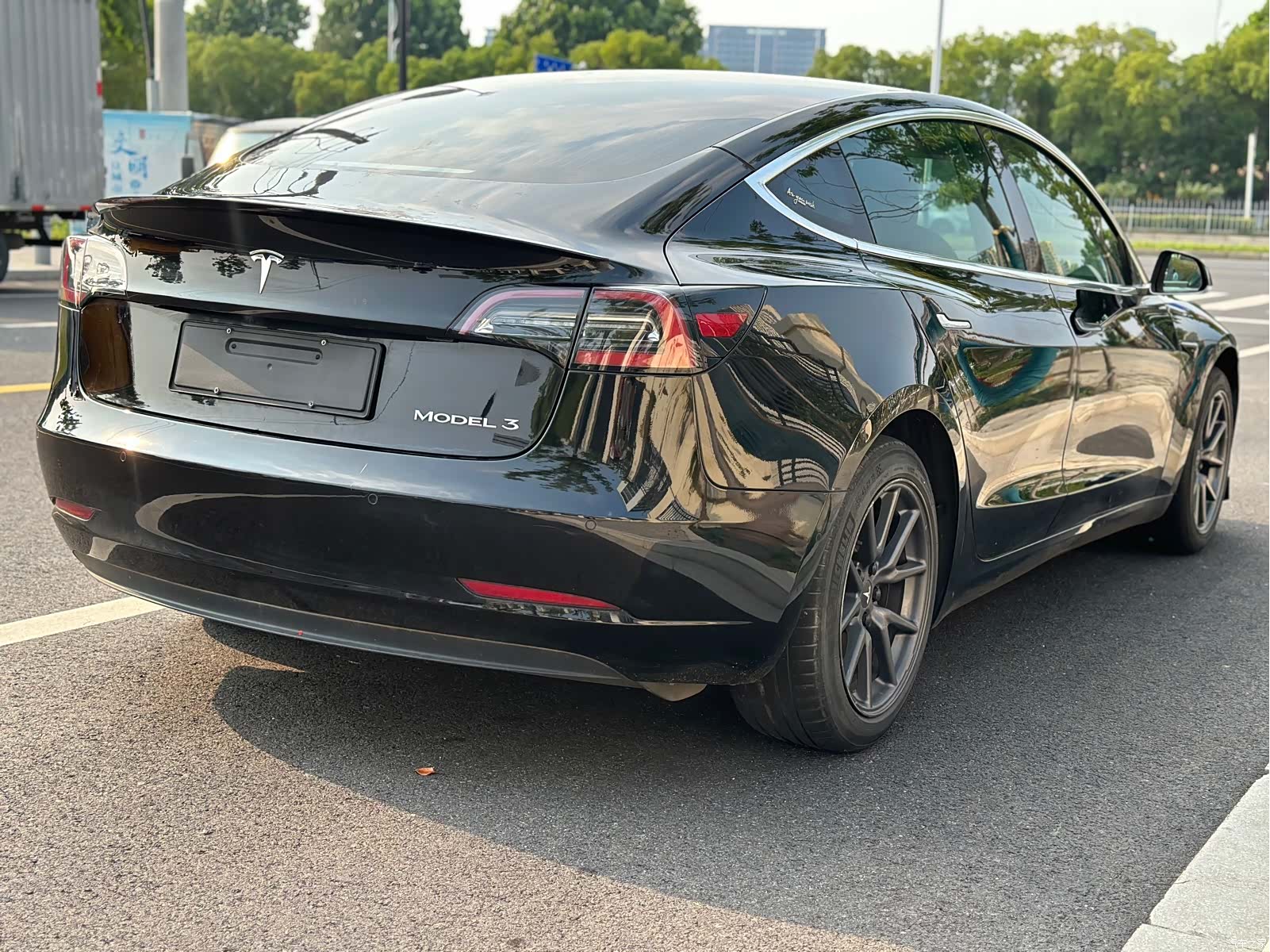 Tesla Model 3, 2020 6