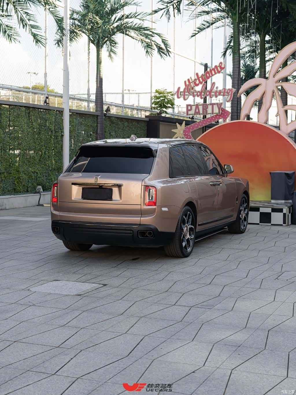 Rolls-Royce Cullinan, 2022 4