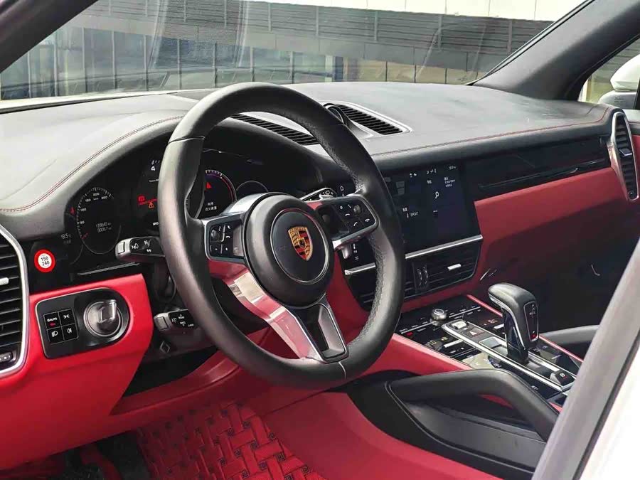 Porsche Cayenne 2019, фото 7