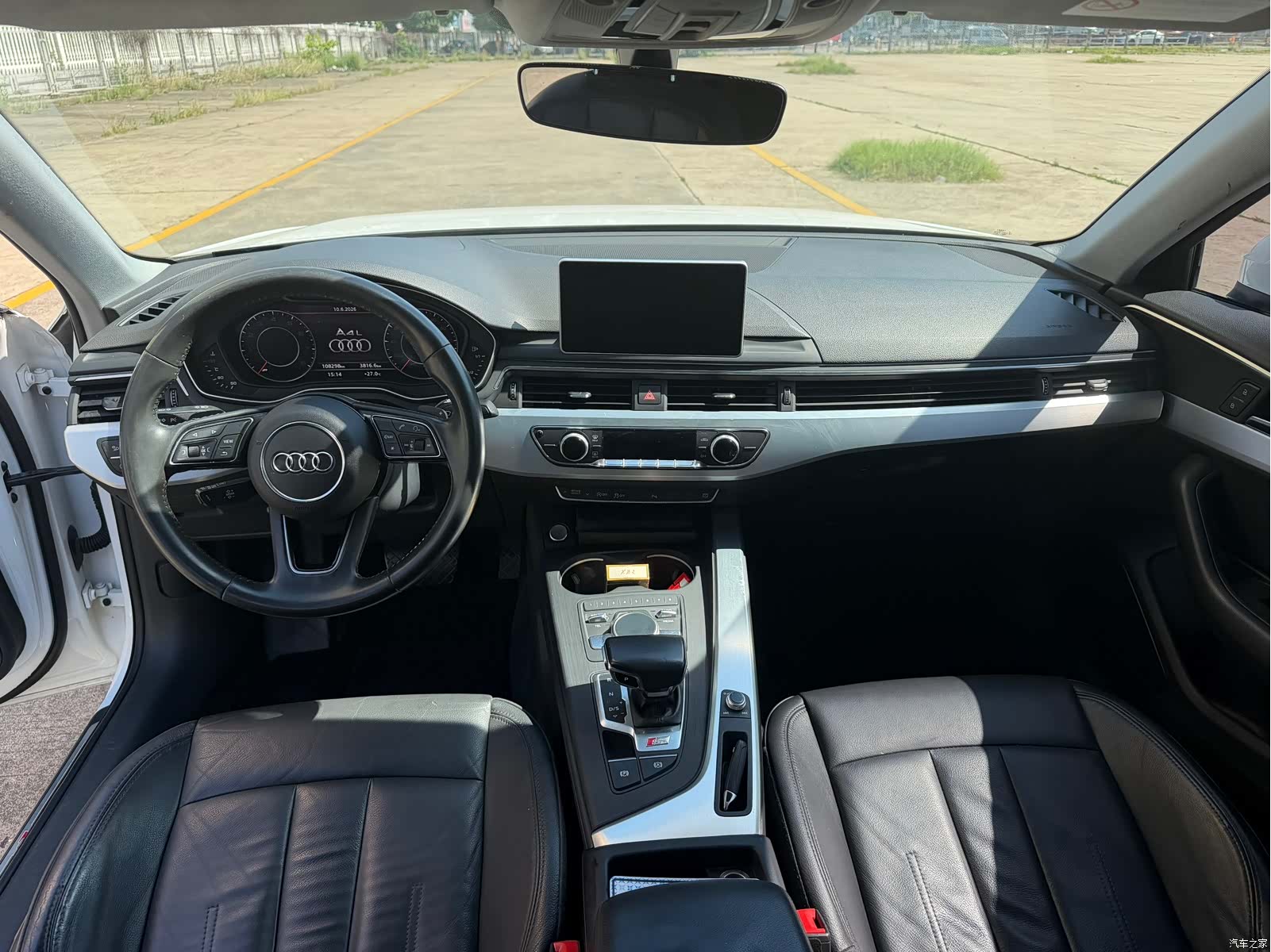 Audi A4L, 2019 9
