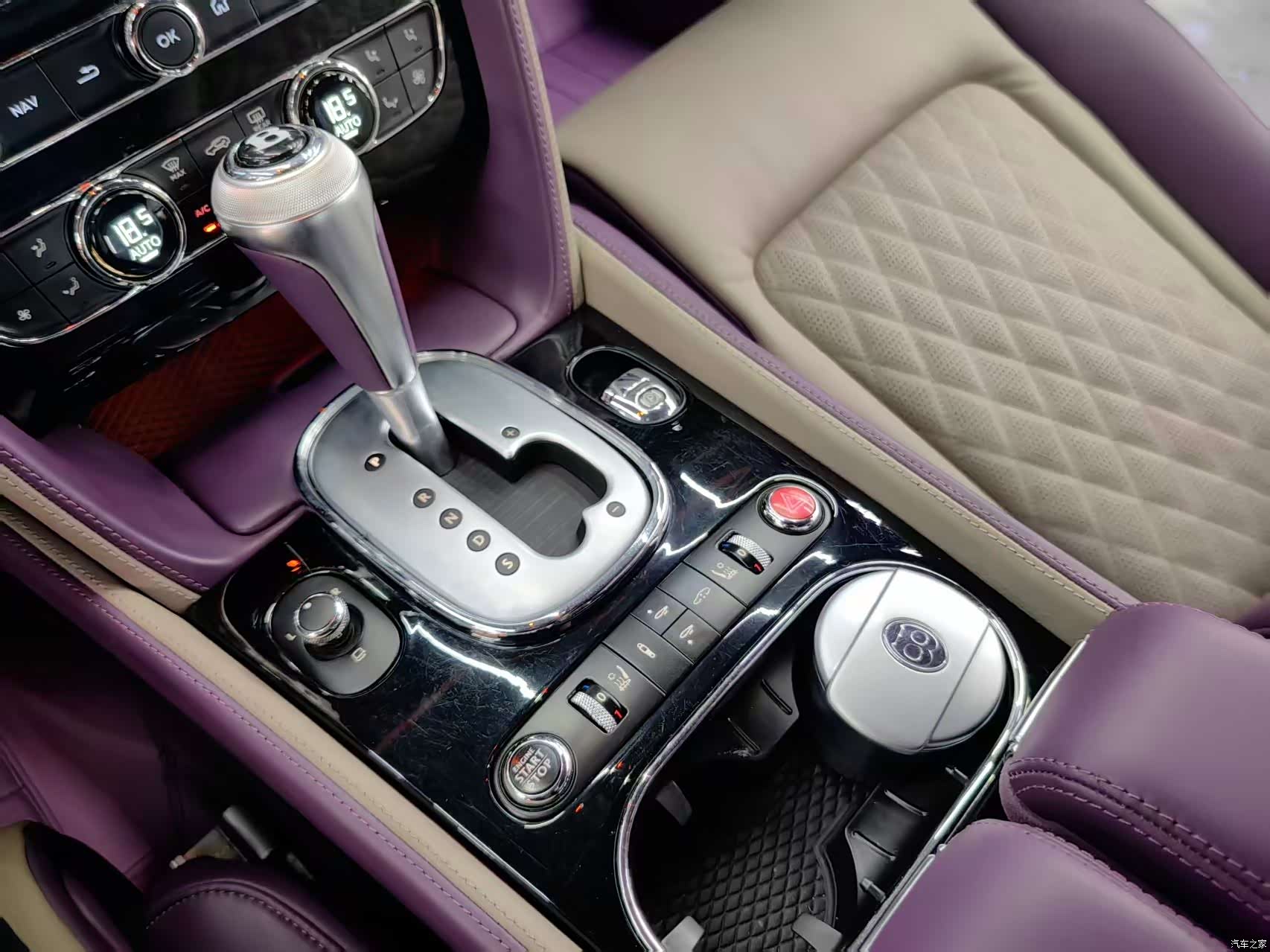 Bentley Continental GT, 2012 9