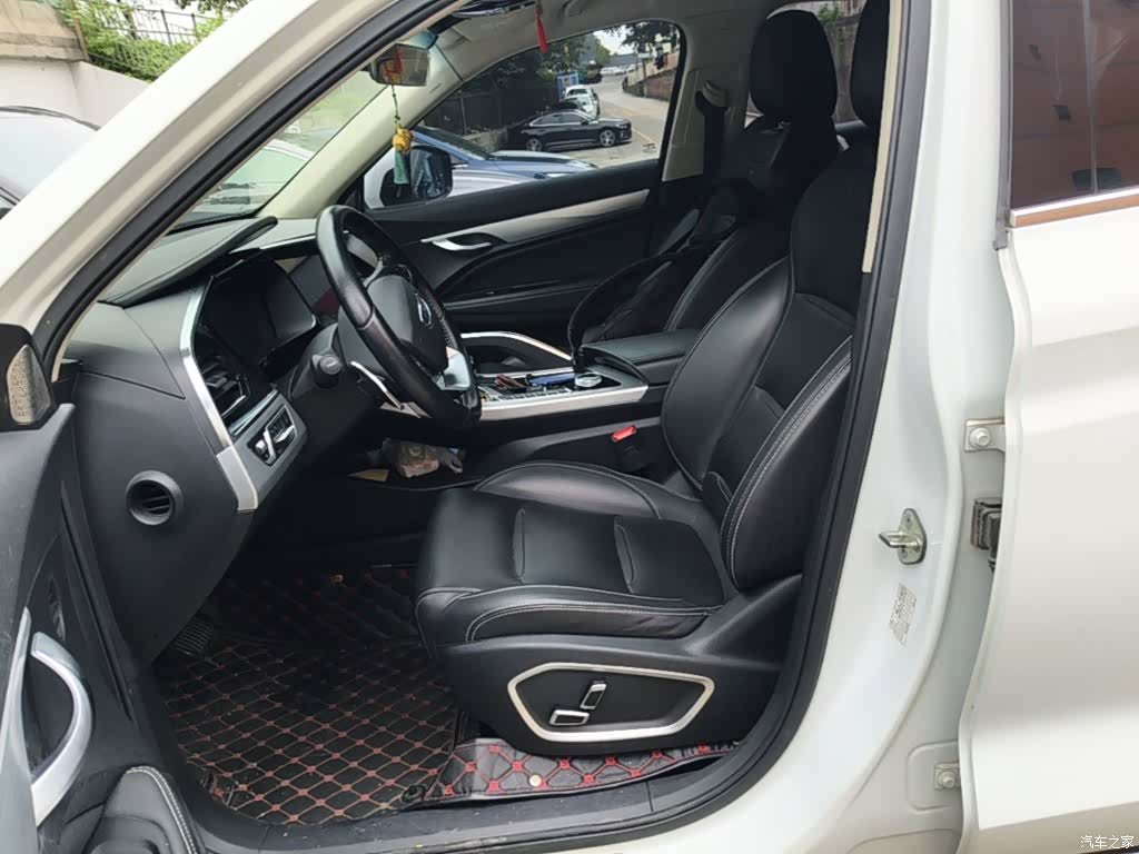 Geely Xingyue, 2019 15