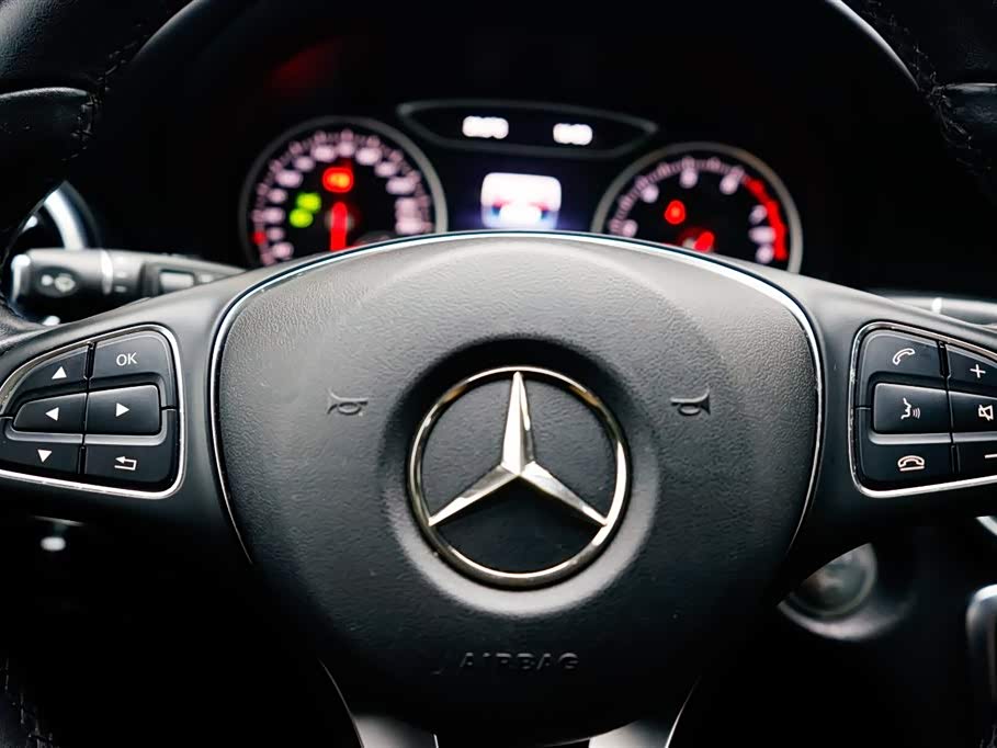 Mercedes-Benz Class A Mercedes-Benz Class A