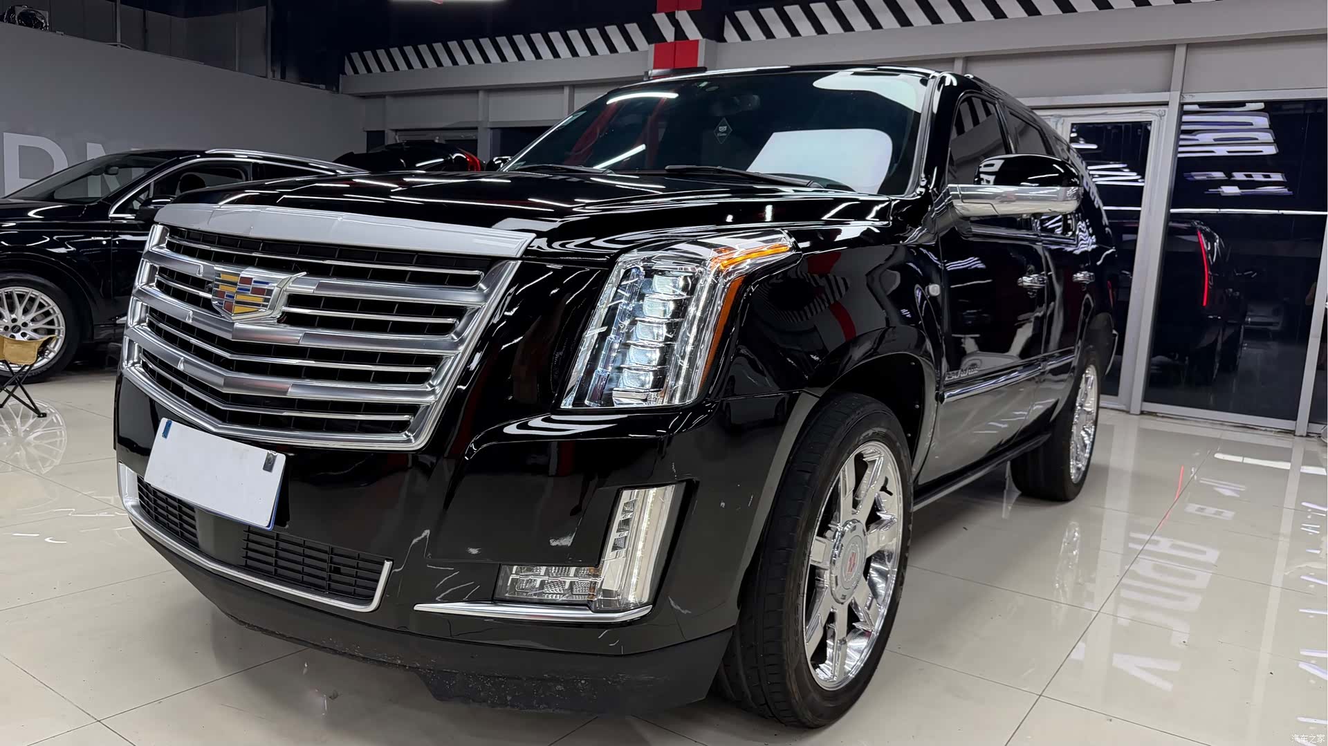Cadillac Escalade, 2008 4