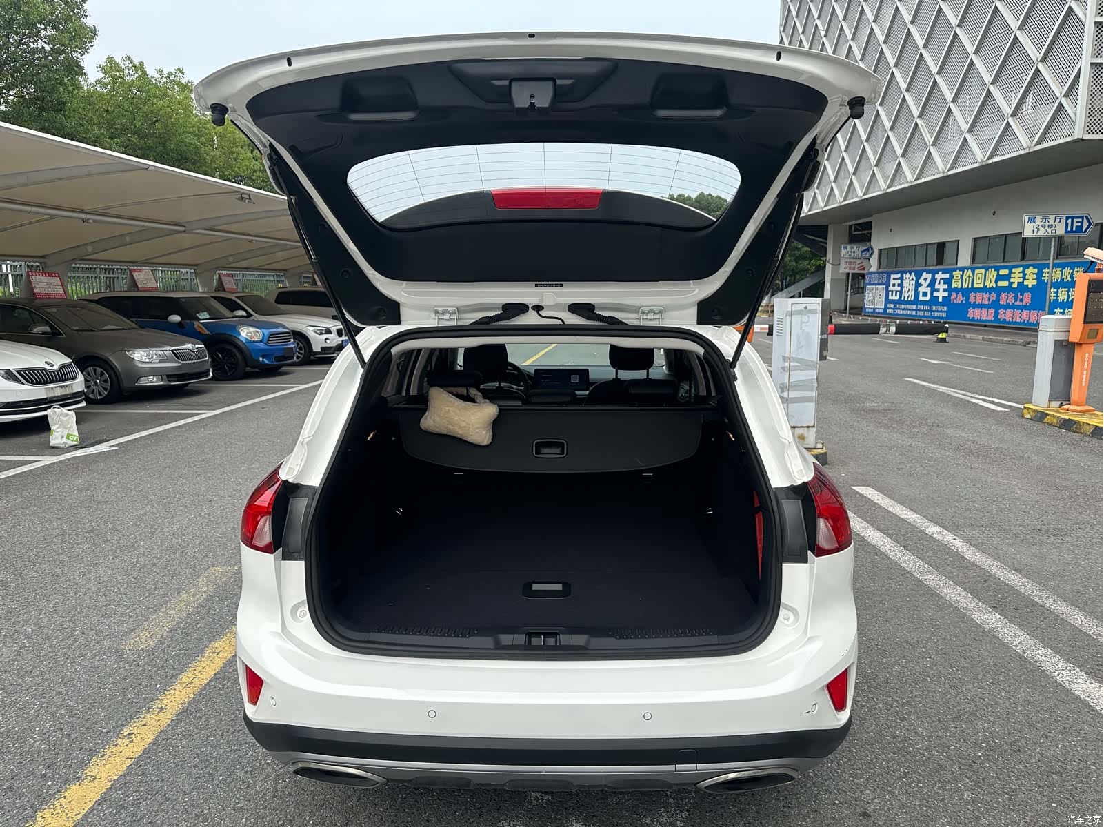Ford Focus, 2021 13