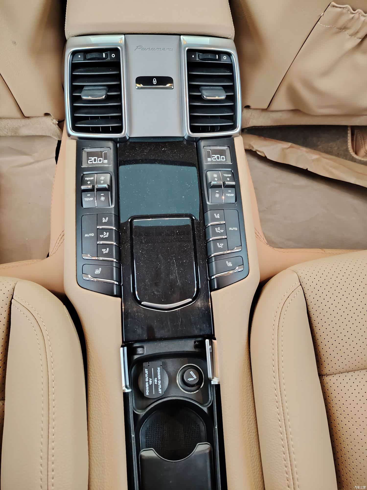 Porsche Panamera, 2015 13