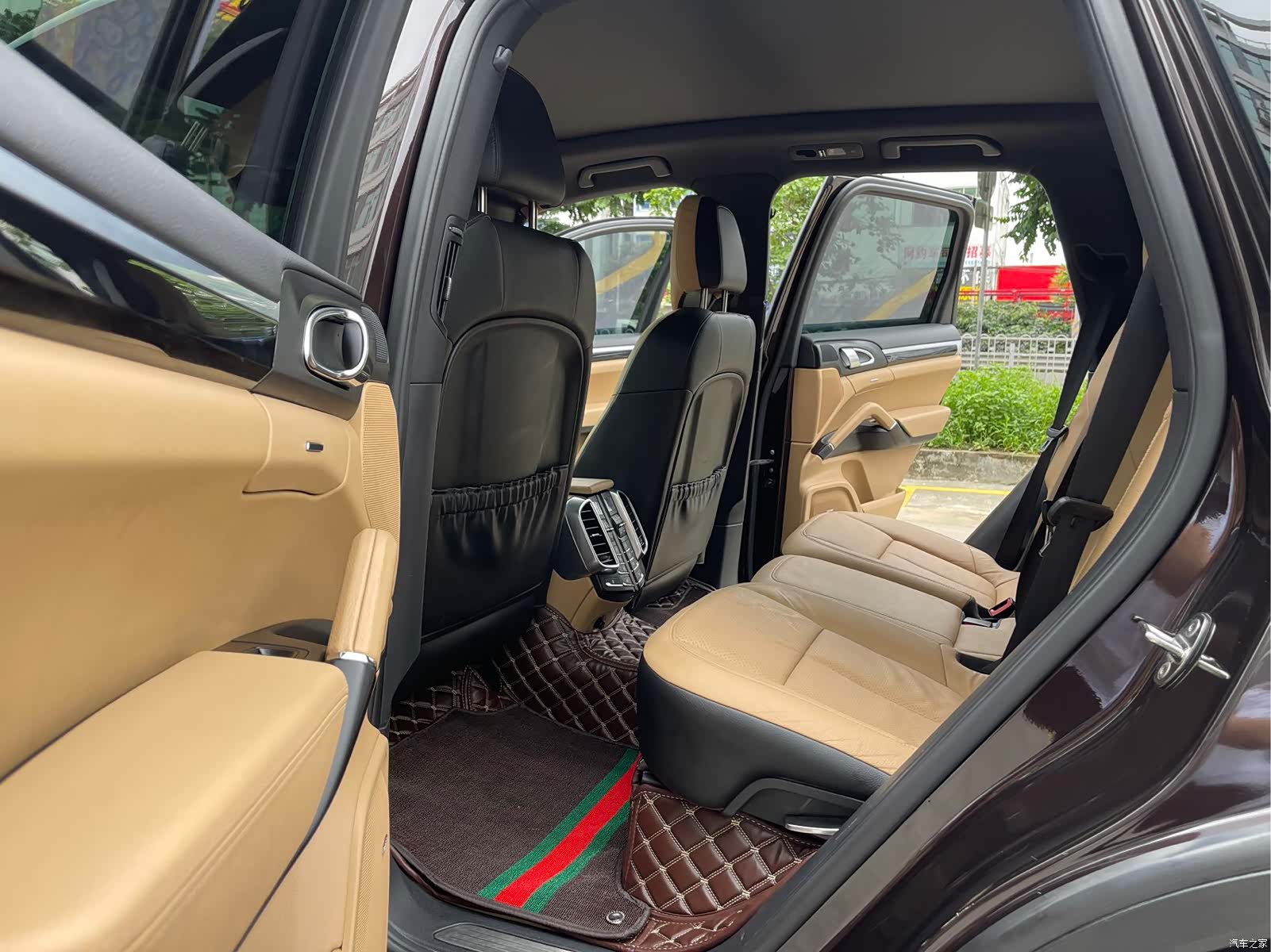 Porsche Cayenne, 2014 8