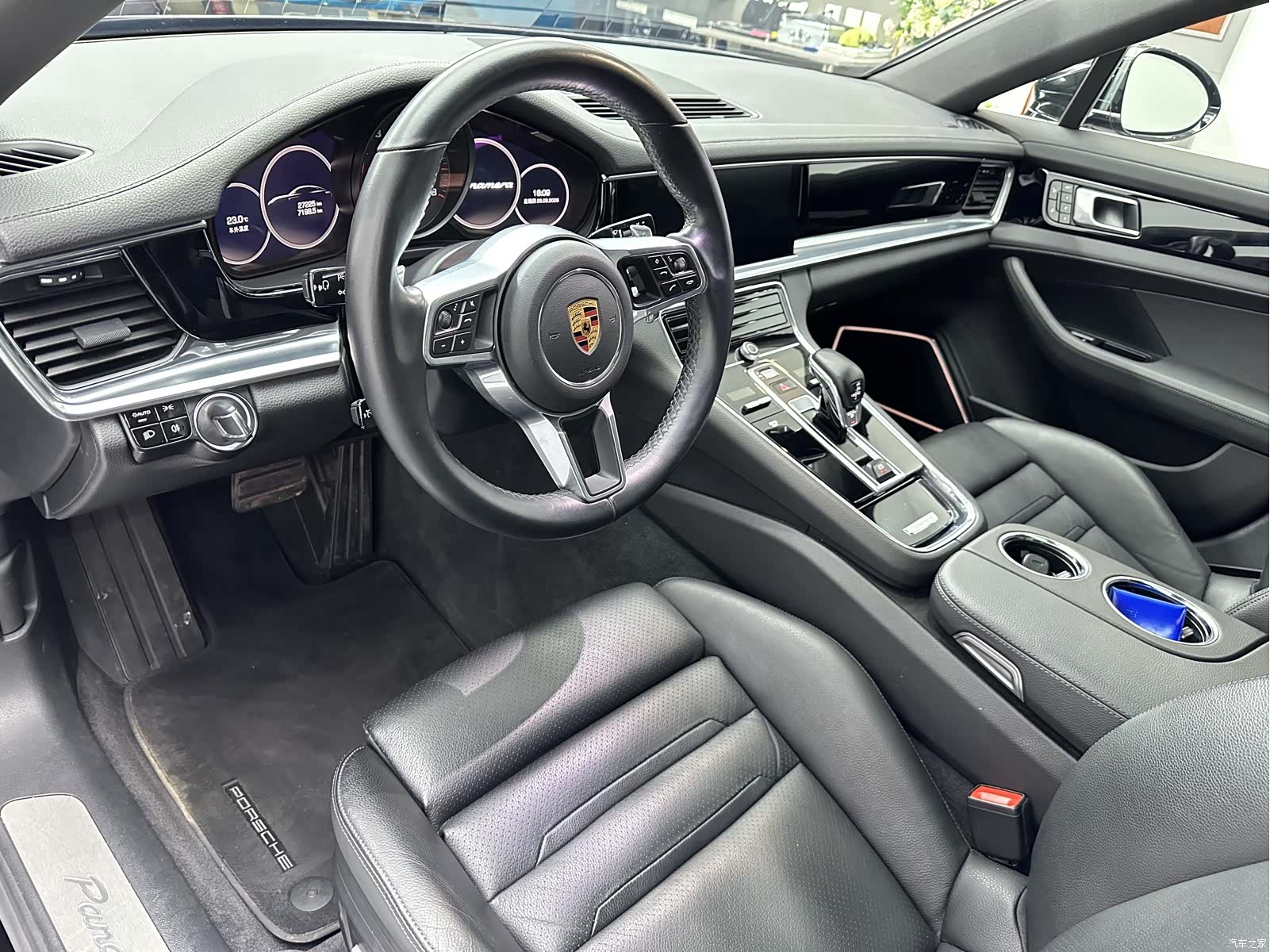 Porsche Panamera, 2018 7