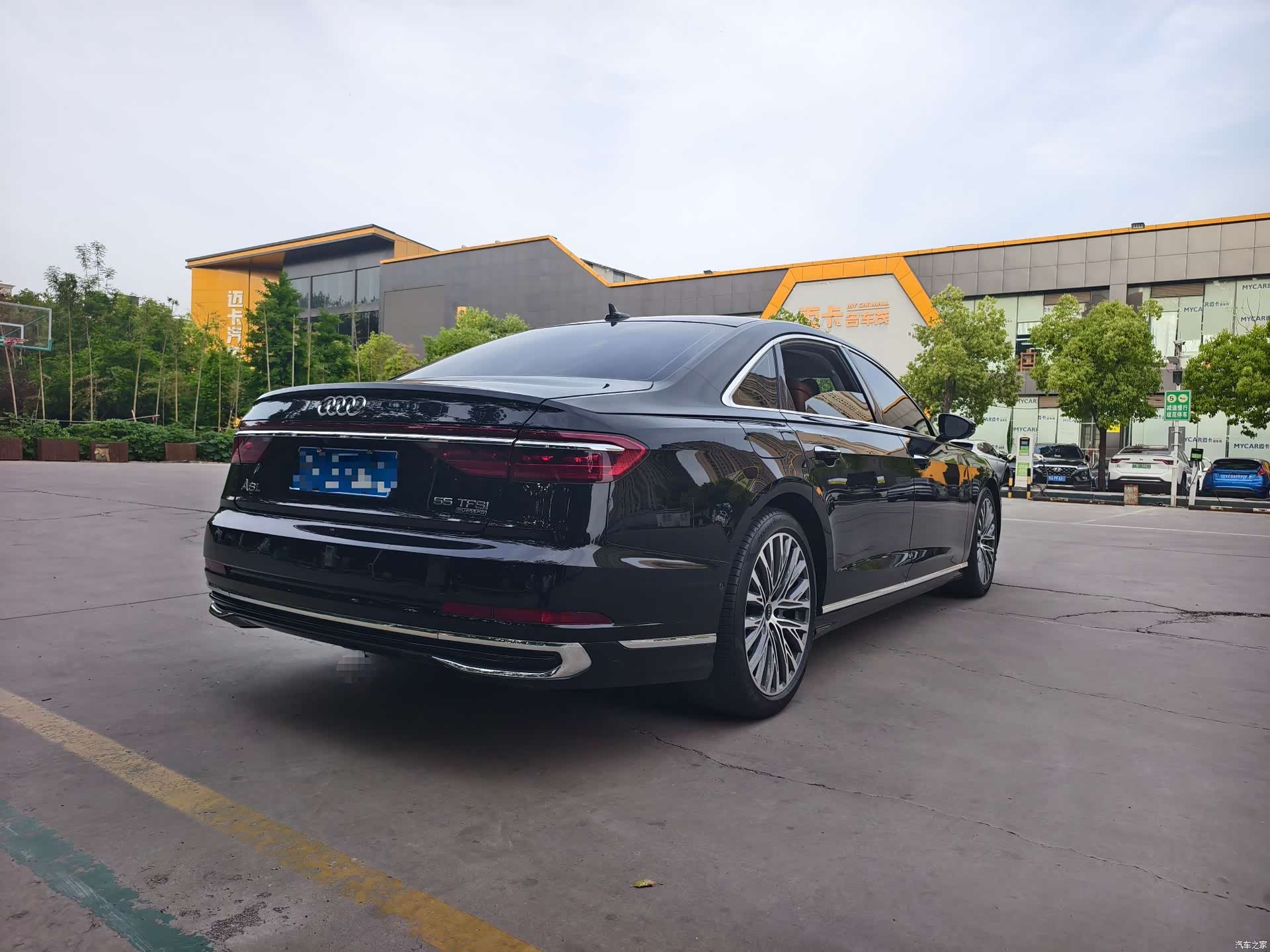 Audi A8L, 2025 12