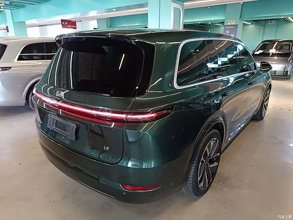 Li Auto L9, 2023 7