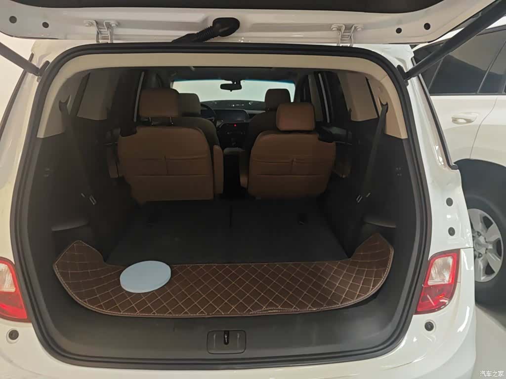 Buick GL6, 2022 15