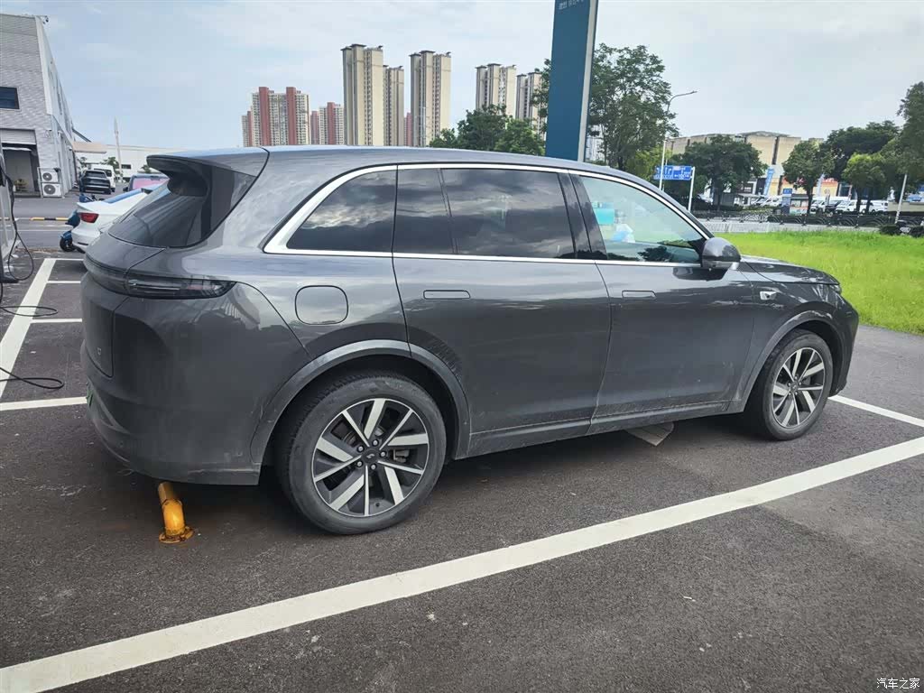 Li Auto L7, 2023 7