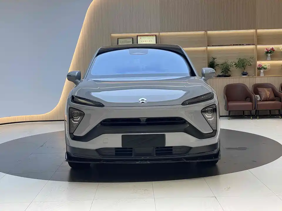 NIO EC6