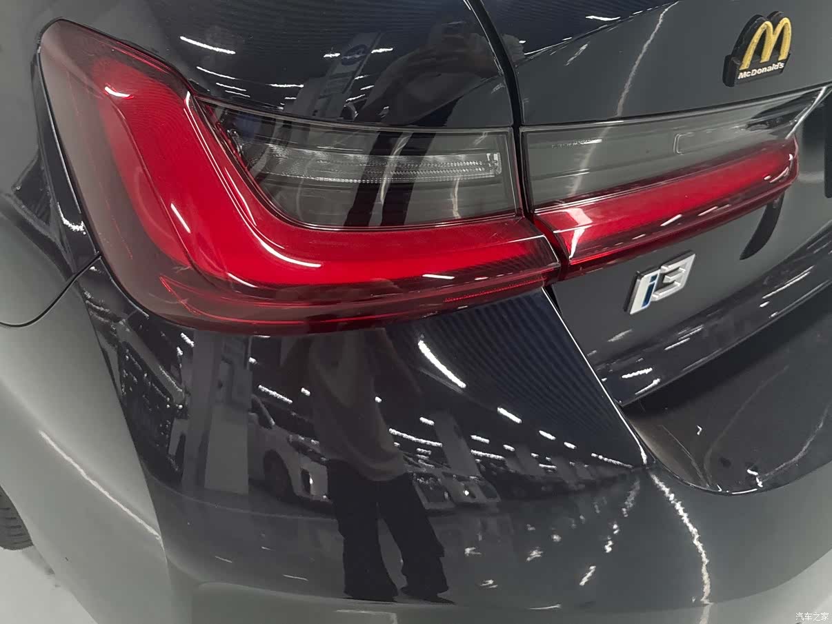 BMW i3, 2023 все фото