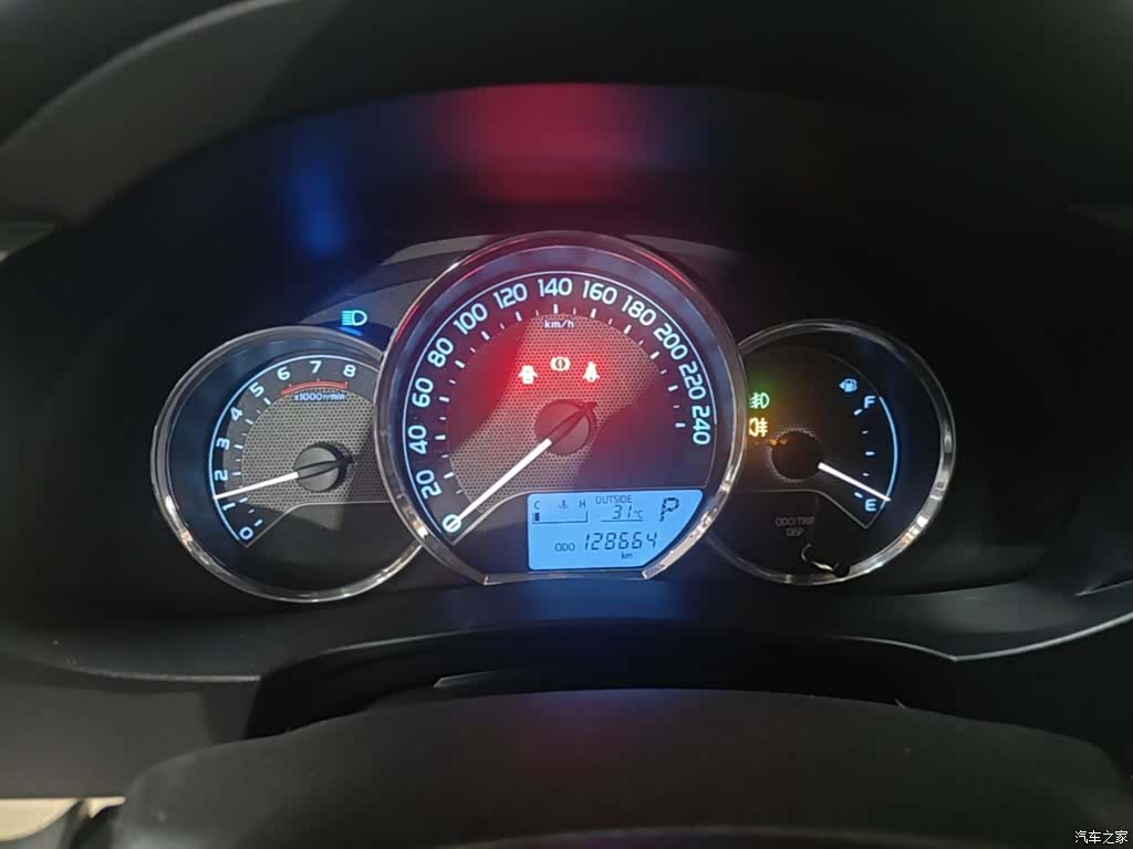 Toyota Corolla, 2017 12