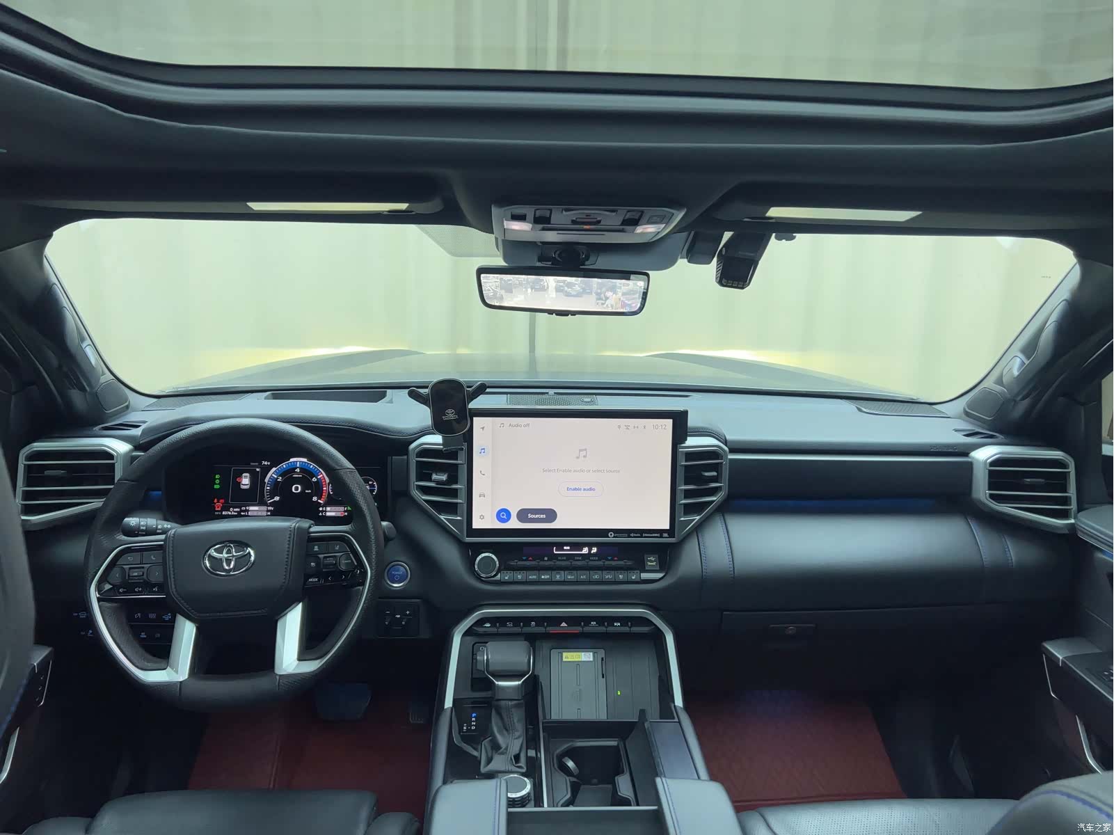 Toyota Sequoia, 2023 13