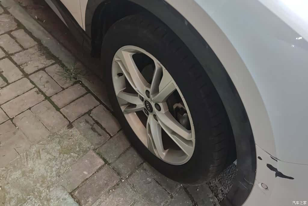 Audi Q3, 2023 6