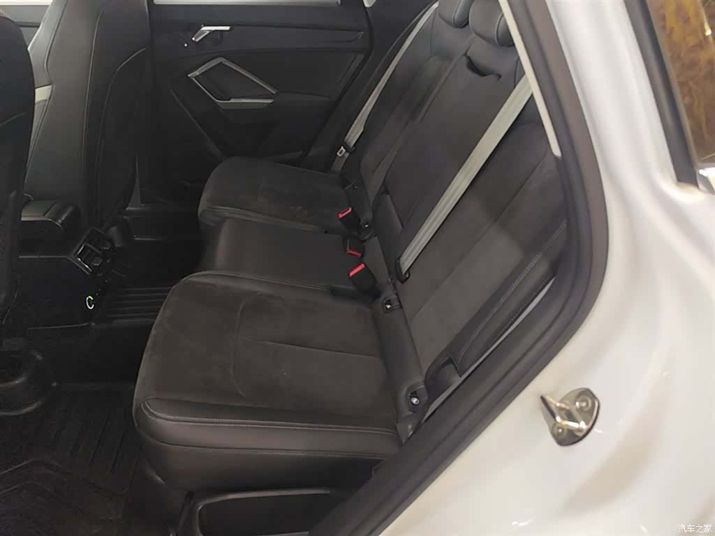 Audi Q3, 2021 17