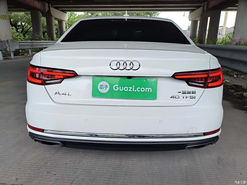 Audi A4L, 2019 6